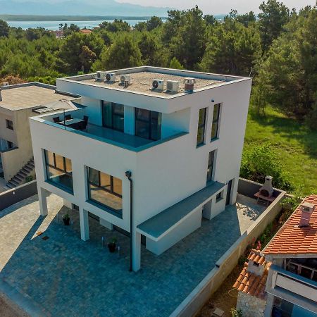 Appartements Vir Luaran gambar