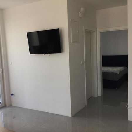Appartements Vir Luaran gambar