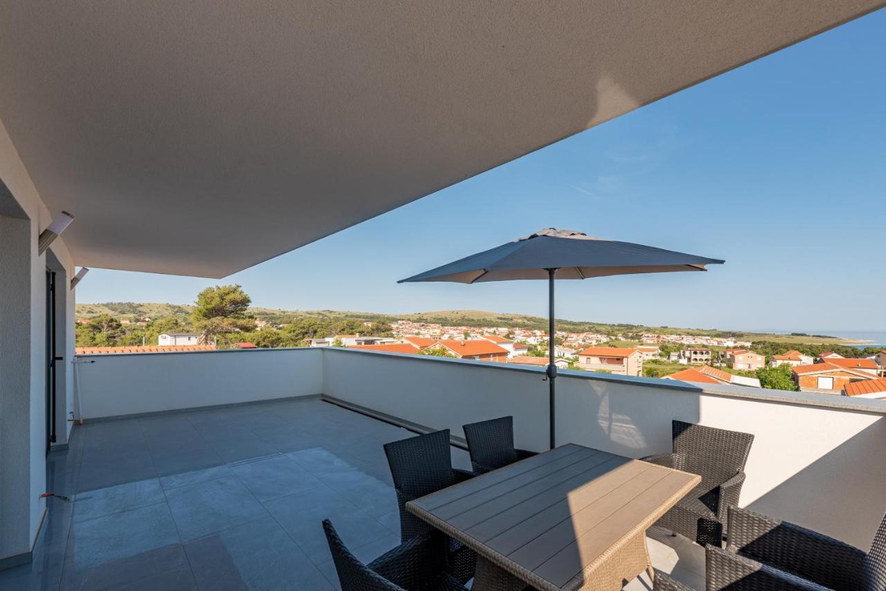 Appartements Vir Luaran gambar