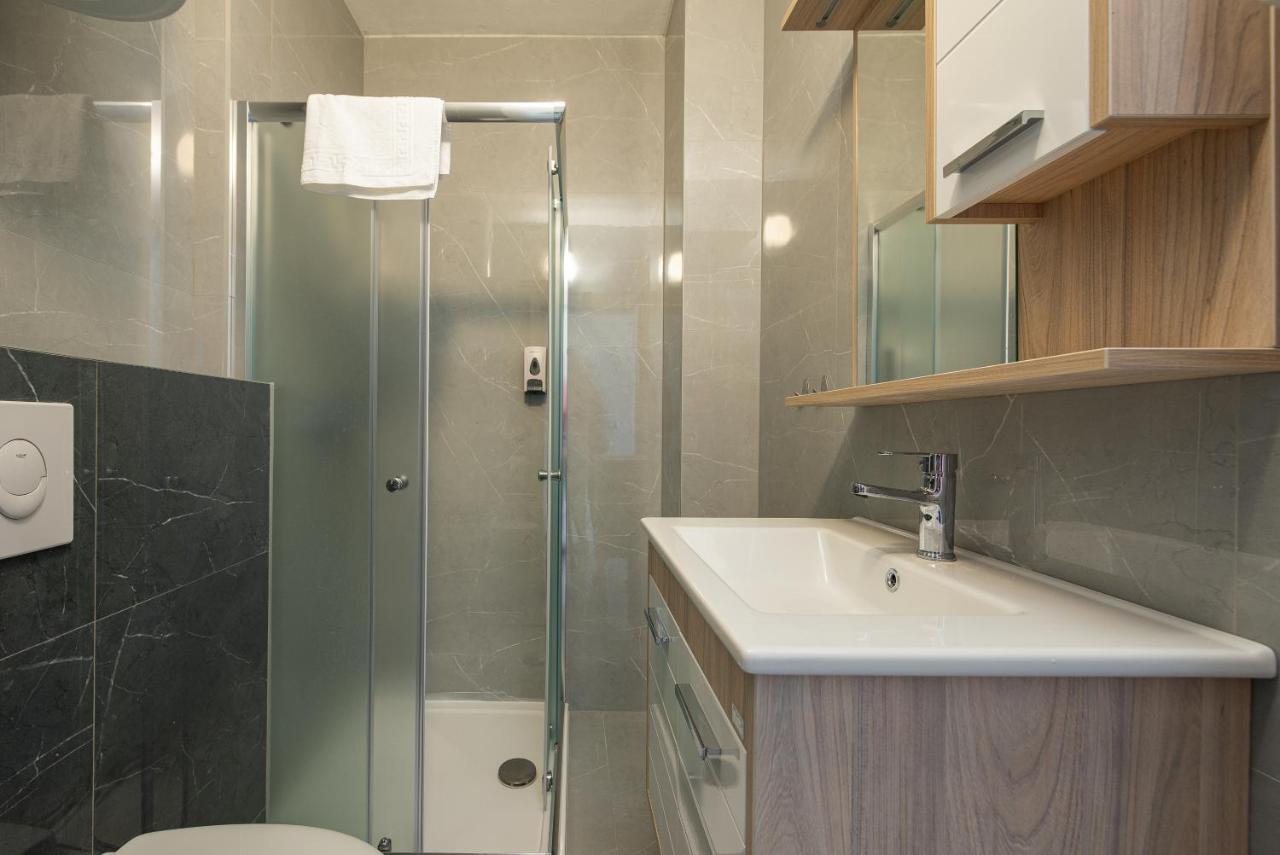 Appartements Vir Luaran gambar
