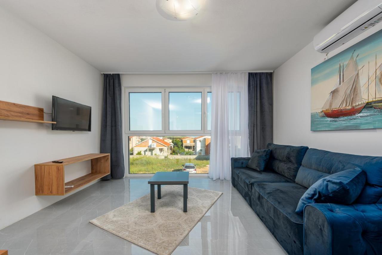 Appartements Vir Luaran gambar